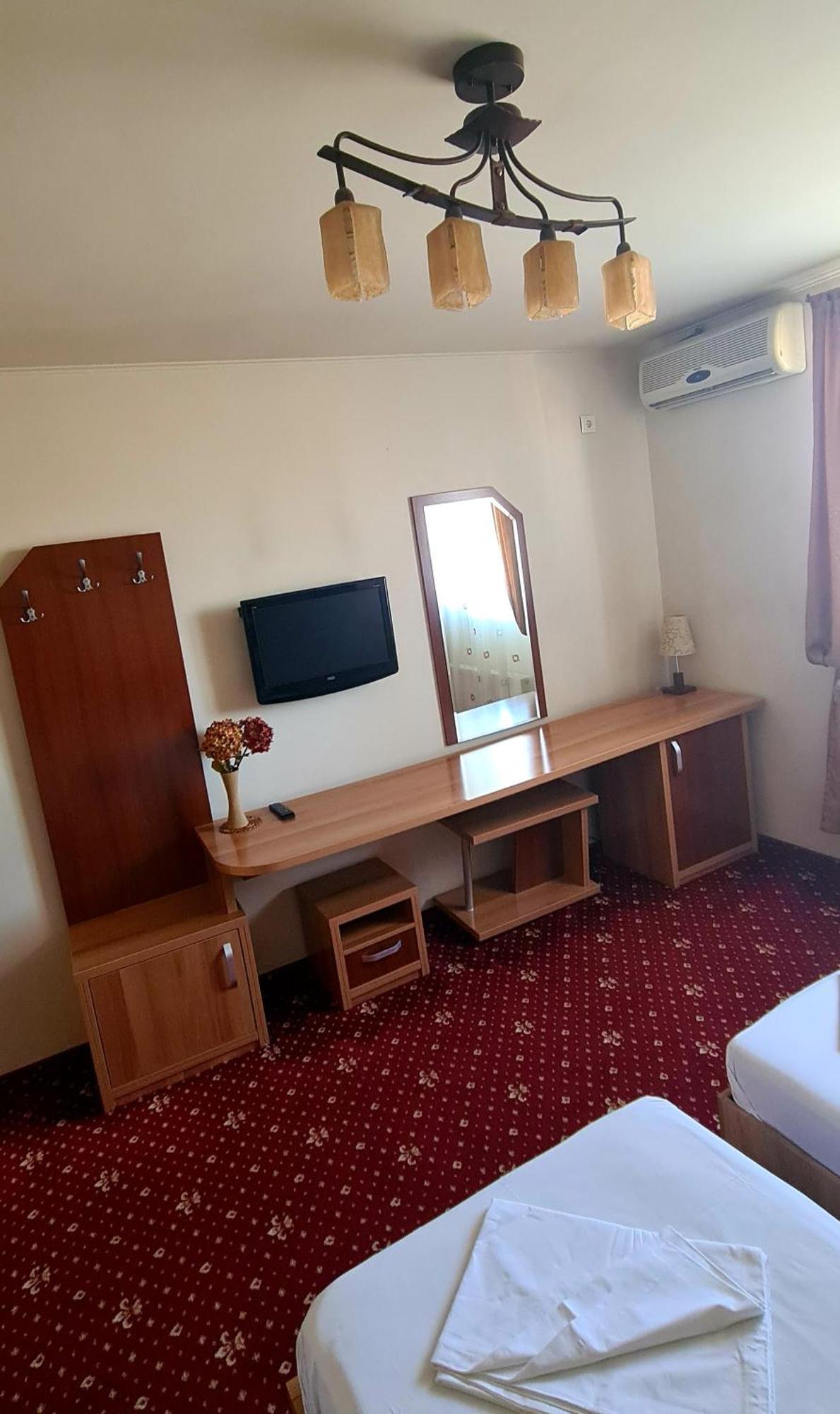 Motel Cool Bărcăneşti Pokój zdjęcie